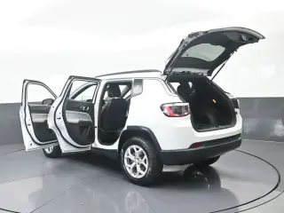 Jeep Compass 2024 4x4 Latitude 4dr SUV