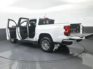 Chevrolet Colorado 2023 4x2 LT 4dr Crew Cab 5 ft. SB