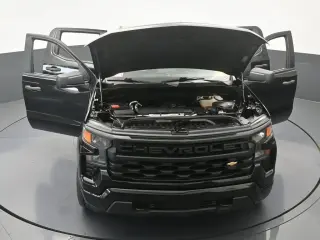 Chevrolet Silverado 1500 2022 4x2 Custom 4dr Crew Cab 5.8 ft. SB