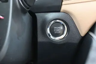 Toyota RAV4 2025 XLE Premium 4dr SUV
