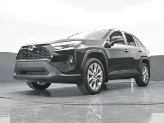 Toyota RAV4 2025 XLE Premium 4dr SUV