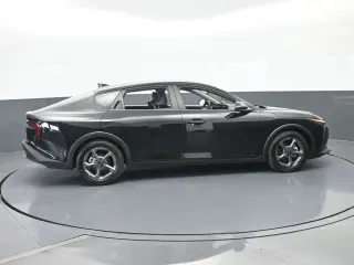 Kia K4 2026 LXS 4dr Sedan