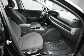 Kia K4 2026 LXS 4dr Sedan