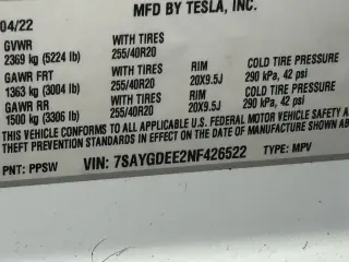 Tesla Model Y 2022 AWD Long Range 4dr Crossover