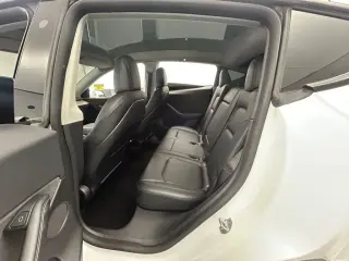 Tesla Model Y 2022 AWD Long Range 4dr Crossover
