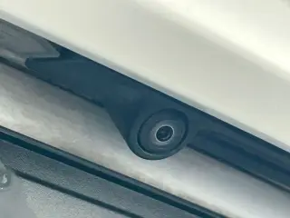 Tesla Model Y 2022 AWD Long Range 4dr Crossover