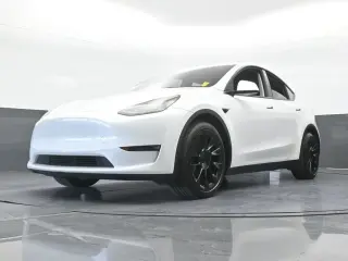 Tesla Model Y 2022 AWD Long Range 4dr Crossover