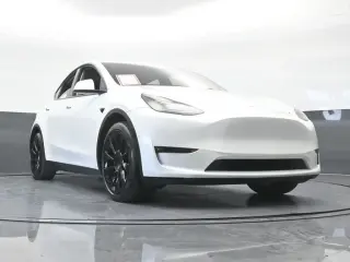 Tesla Model Y 2022 AWD Long Range 4dr Crossover