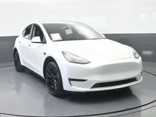 Tesla Model Y 2022 AWD Long Range 4dr Crossover