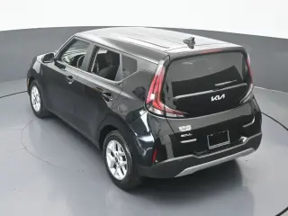 Kia Soul 2023 S 4dr Crossover