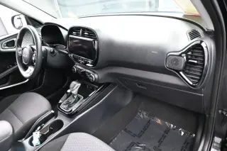 Kia Soul 2023 S 4dr Crossover