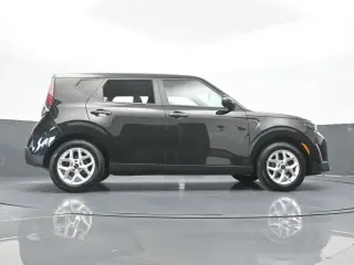Kia Soul 2023 S 4dr Crossover