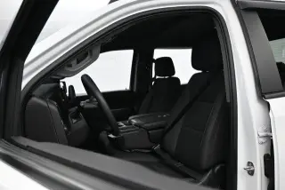 Chevrolet Silverado 1500 2023 4x2 Custom 4dr Crew Cab 5.8 ft. SB