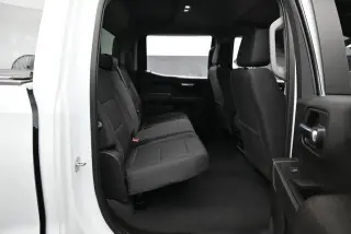 Chevrolet Silverado 1500 2023 4x2 Custom 4dr Crew Cab 5.8 ft. SB