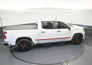 Chevrolet Silverado 1500 2023 4x2 Custom 4dr Crew Cab 5.8 ft. SB