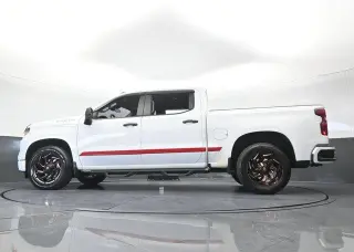 Chevrolet Silverado 1500 2023 4x2 Custom 4dr Crew Cab 5.8 ft. SB