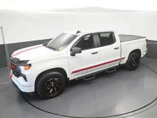 Chevrolet Silverado 1500 2023 4x2 Custom 4dr Crew Cab 5.8 ft. SB