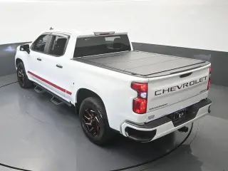 Chevrolet Silverado 1500 2023 4x2 Custom 4dr Crew Cab 5.8 ft. SB