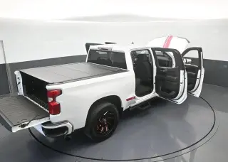Chevrolet Silverado 1500 2023 4x2 Custom 4dr Crew Cab 5.8 ft. SB