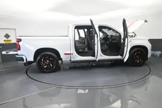 Chevrolet Silverado 1500 2023 4x2 Custom 4dr Crew Cab 5.8 ft. SB