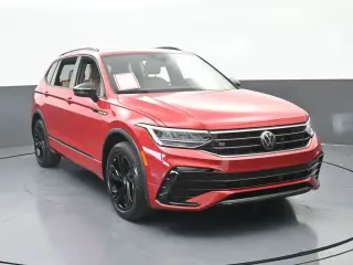 Volkswagen Tiguan 2024 SE R-Line Black 4dr SUV