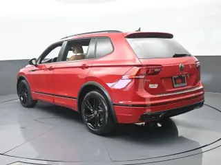 Volkswagen Tiguan 2024 SE R-Line Black 4dr SUV