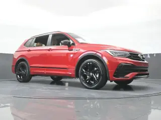 Volkswagen Tiguan 2024 SE R-Line Black 4dr SUV