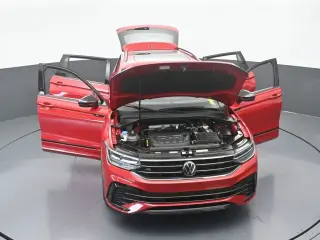 Volkswagen Tiguan 2024 SE R-Line Black 4dr SUV