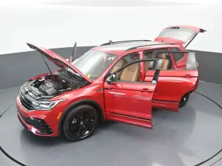 Volkswagen Tiguan 2024 SE R-Line Black 4dr SUV