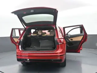 Volkswagen Tiguan 2024 SE R-Line Black 4dr SUV