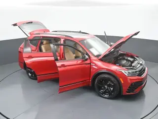 Volkswagen Tiguan 2024 SE R-Line Black 4dr SUV