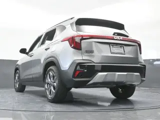 Kia Seltos 2024 S 4dr SUV