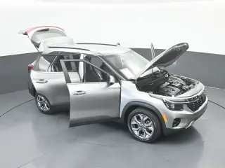 Kia Seltos 2024 S 4dr SUV