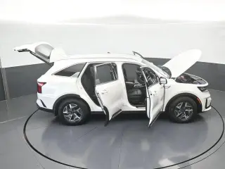 Kia Sorento Hybrid 2023 EX 4dr SUV