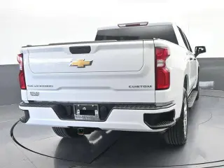 Chevrolet Silverado 1500 Limited 2022 4x2 Custom 4dr Crew Cab 5.8 ft. SB