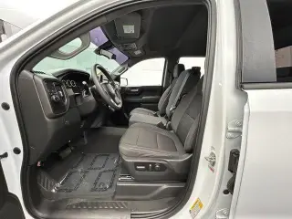 Chevrolet Silverado 1500 Limited 2022 4x2 Custom 4dr Crew Cab 5.8 ft. SB