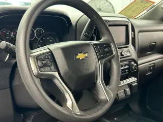 Chevrolet Silverado 1500 Limited 2022 4x2 Custom 4dr Crew Cab 5.8 ft. SB