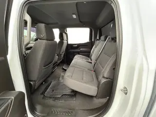 Chevrolet Silverado 1500 Limited 2022 4x2 Custom 4dr Crew Cab 5.8 ft. SB