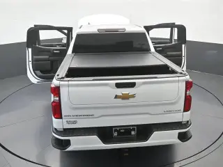 Chevrolet Silverado 1500 Limited 2022 4x2 Custom 4dr Crew Cab 5.8 ft. SB