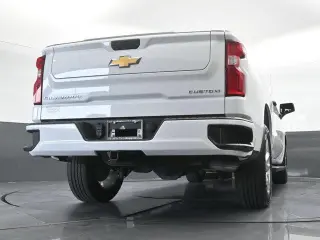 Chevrolet Silverado 1500 Limited 2022 4x2 Custom 4dr Crew Cab 5.8 ft. SB
