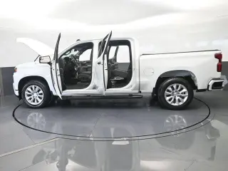 Chevrolet Silverado 1500 Limited 2022 4x2 Custom 4dr Crew Cab 5.8 ft. SB