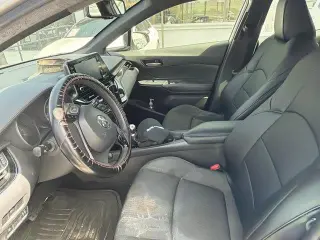 Toyota C-HR 2019 LE 4dr Crossover