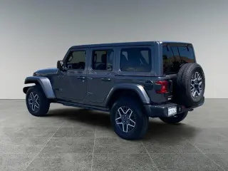 Jeep Wrangler 2025 4x4 Sahara 4dr SUV