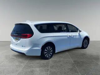 Chrysler Pacifica Hybrid 2022 Touring L 4dr Mini-Van
