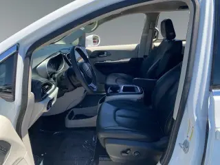 Chrysler Pacifica Hybrid 2022 Touring L 4dr Mini-Van
