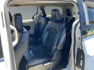 Chrysler Pacifica Hybrid 2022 Touring L 4dr Mini-Van