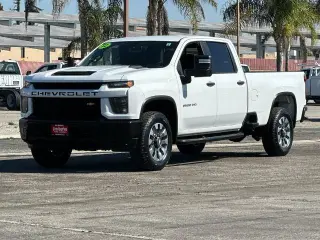 Chevrolet Silverado 2500HD 2022 4x2 Custom 4dr Crew Cab SB