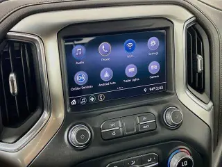 Chevrolet Silverado 1500 2019 4x4 RST 4dr Crew Cab 5.8 ft. SB