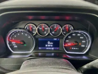 Chevrolet Silverado 1500 2019 4x4 RST 4dr Crew Cab 5.8 ft. SB