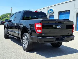 Ford F-150 2023 4x4 King Ranch 4dr SuperCrew 6.5 ft. SB